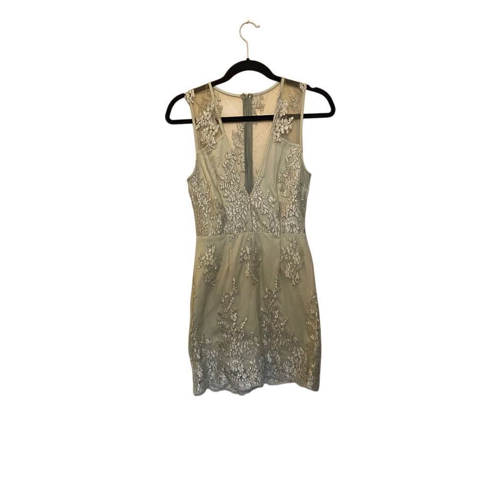 Tobi women’s sage green lace sleeveless, mini dress, size small - Picture 4 of 8